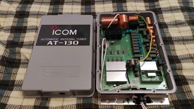 Работа автоматического тюнера ICOM AT-130 с трансиверами любой марки. смотреть онлайн