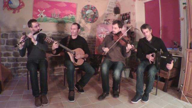 Ceili Killers - Jigs - The Orphan / Piper's Picnic смотреть онлайн