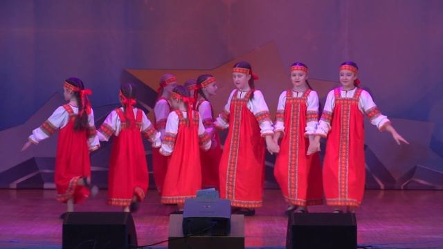 Объединение "мир танца" " Хоровод Зори нежные" смотреть онлайн