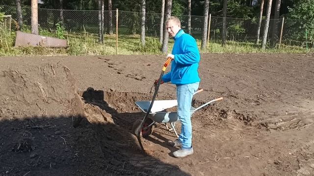 Выравнивание дачного участка своими руками смотреть онлайн