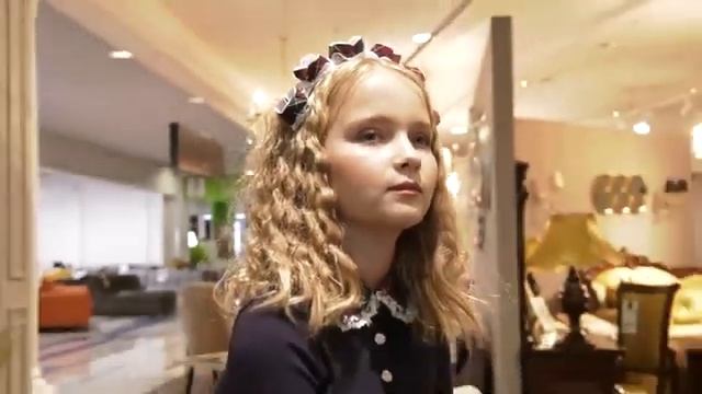 Интервью моделей в школьной форме "ЛИДЕР-ТОРГ" смотреть онлайн