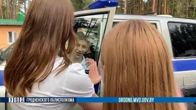 Сотрудники Октябрьского РУВД посетили лагерь «Зорька Юбилейная» смотреть онлайн