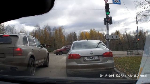 неадекватный водитель на встречке смотреть онлайн