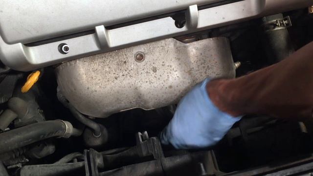 Toyota Highlander Oil & Filter Change 2001-2006 смотреть онлайн