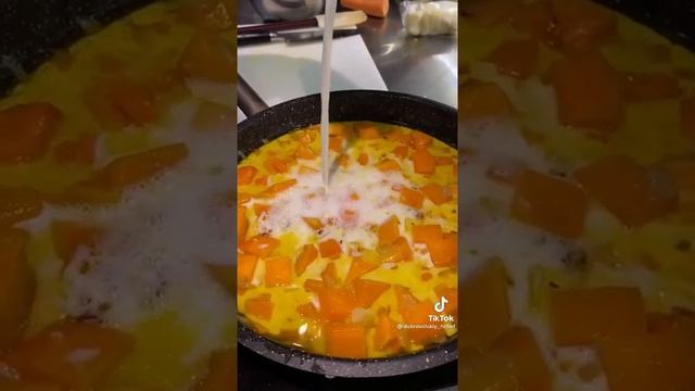 Тыквенный супа. Как приготовить тыквенный суп.Рецепт лёгкого тыквенного супа.