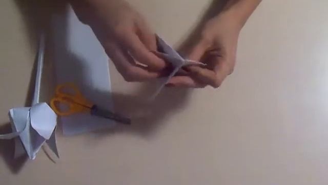 Изготовление Тюльпана из бумаги смотреть онлайн