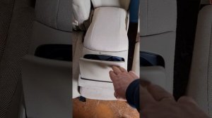 Задние сиденья с Лексуса РХ300.