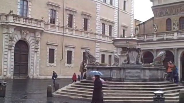 Piazza Santa Maria in Trastevere смотреть онлайн
