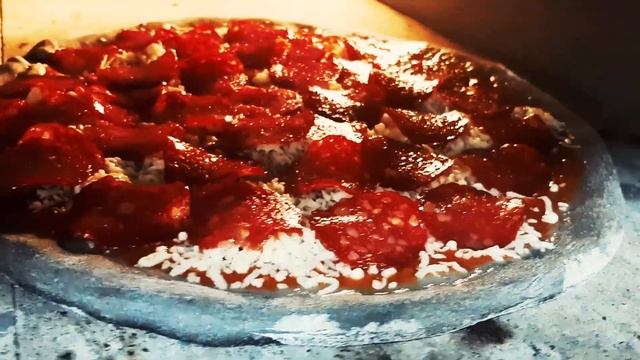 Как мы готовим нашу пиццу? | Neropizza.club смотреть онлайн