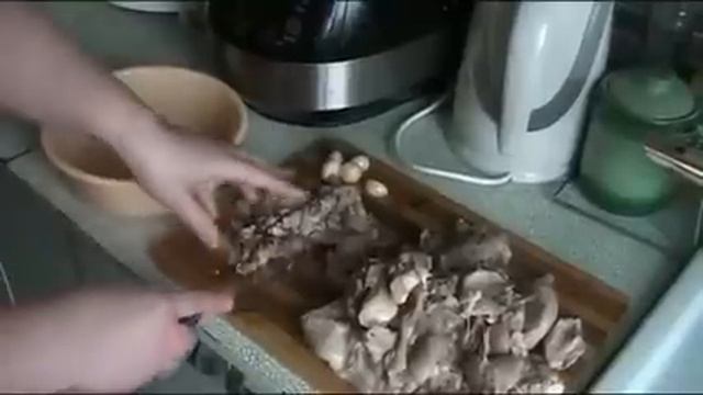 Холодец в мультиварке смотреть онлайн