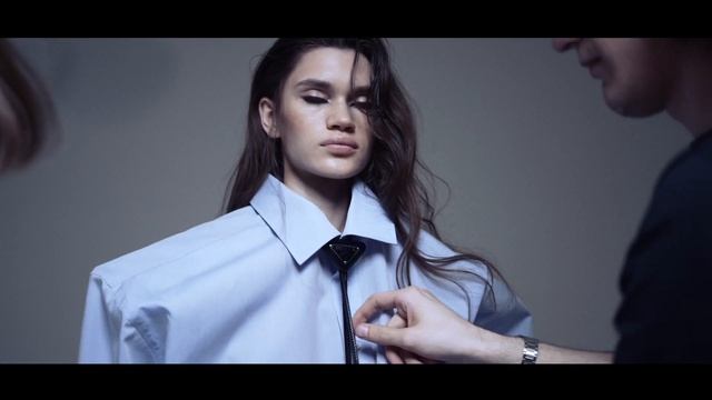 BACKSTAGE | В стиле "PRADA" смотреть онлайн