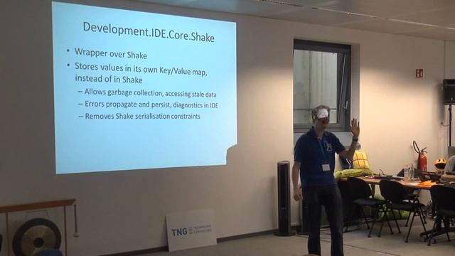 MuniHac 2019: Making a Haskell IDE смотреть онлайн