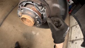 Замена задних тормозных колодок / Как поменять задние тормозные диски / BMW F