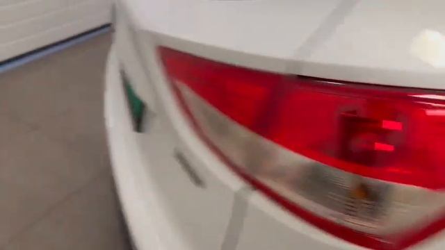 Видеопрезентация автомобиля Ford Kuga II, S15579 смотреть онлайн
