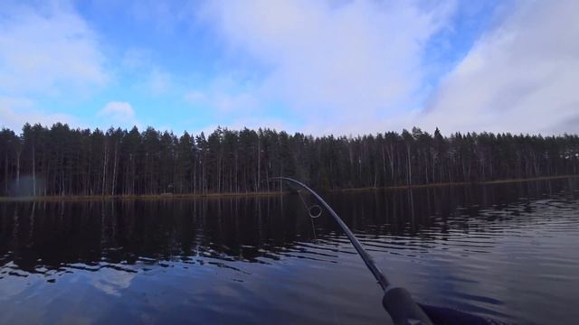БАТЯ ТАСКАЕТ. Закрытие Сезона. ОСЕННЯЯ РЫБАЛКА НА ЩУКУ. смотреть онлайн