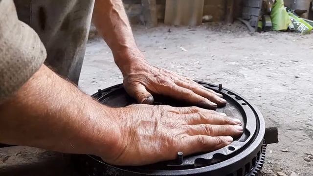 Лютый механик. Как отремонтировать двухмассовый маховик смотреть онлайн