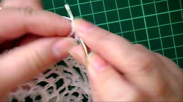 Как связать крючком красивую салфетку. Ажурная вязаная салфетка. смотреть онлайн