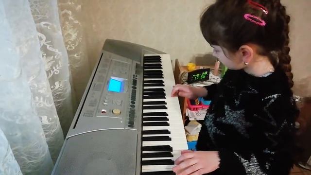 Смерека на сентизаторі смотреть онлайн
