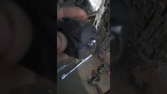 Замена сайлентблока задней балки | Таврия 1102 смотреть онлайн