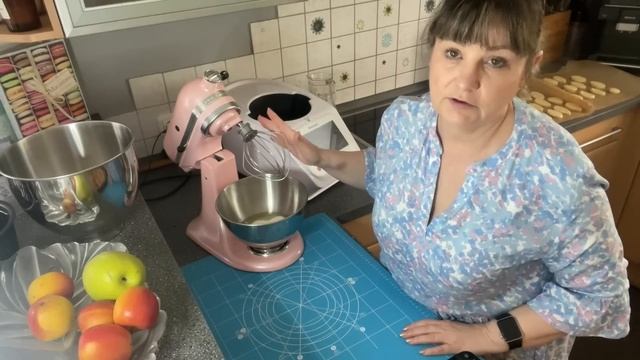 Пеку на Пасху,творожные разноцветные пряники в форме яица,супер вкусные,удивите своих детей и внуко смотреть онлайн