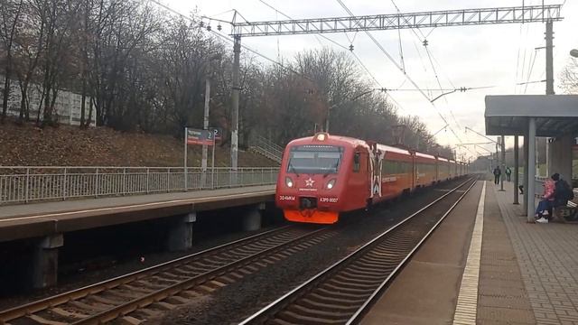 Электропоезд ЭД4МКМ-0007 "АЭРОЭКСПРЕСС" №7136 "Аэропорт Домодедово-Москва-Пассажирская-Павелецкая". смотреть онлайн
