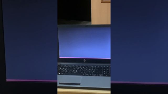 Светящиеся носорог смотреть онлайн