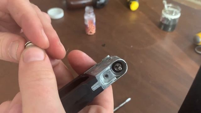 Пневматический пистолет PM Ultra; Утечка газа; Улучшения; Разборка обоймы, тюнинг, часть 2 смотреть онлайн