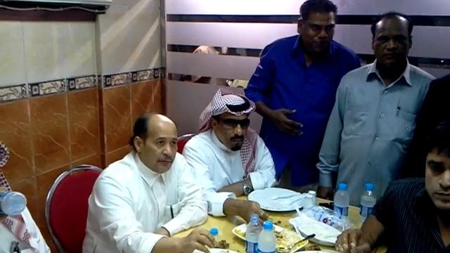 Deewan Restaurant 2 смотреть онлайн