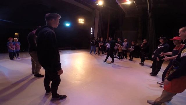 Кучуб&Молния vs Vagan&Miky vs Stepan&D.Masta смотреть онлайн