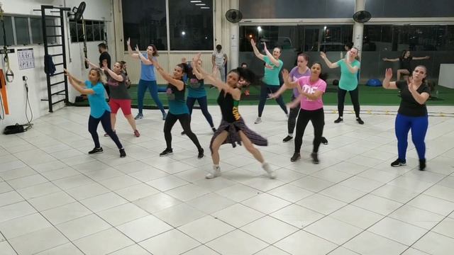Single Ladies- Versão Samba + batucada | ZUMBA | Coreografia @MrHelioFaria смотреть онлайн