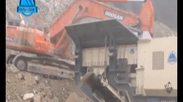 Мобильная щековая дробилка на гусеничном ходу MPJ смотреть онлайн