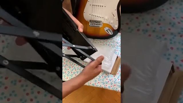 Подставка под ногу гитариста смотреть онлайн