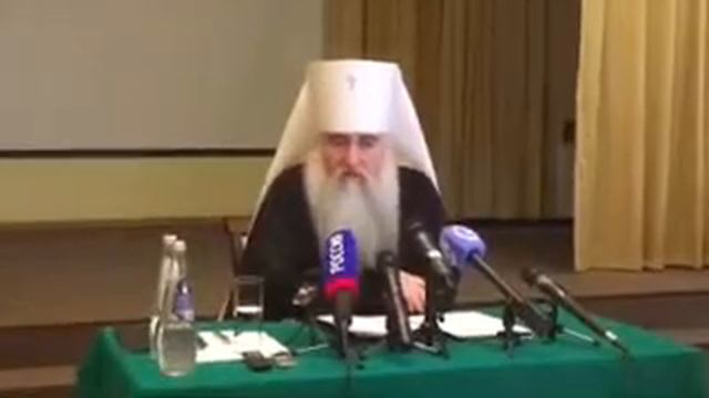 Дорогие автомобили — средство передвижения священников