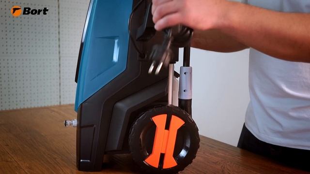 Мойка высокого давления Bort BHR-2100-Pro смотреть онлайн