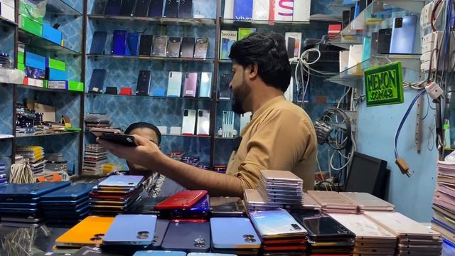 Mobile Wholesale market? | Quaidabad RR mobile Market | Karachi mobile market | Memon.com new stoc смотреть онлайн