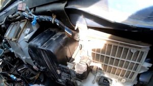 Хонда црв.Honda CR-V замена радиатора печки. Возможные причины.