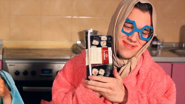 ШОУ: БАБУШКА ПРИЕХАЛа | Чаепитие ★ | Не мои руки? смотреть онлайн