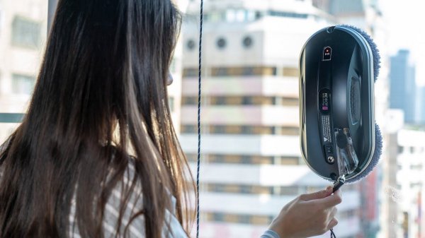 Мойщик окон Hobot 388 - распаковка