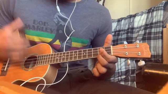 Ukulele Loop смотреть онлайн