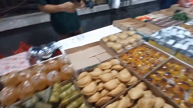 PASAR KUE SUBUH SENEN | HARGA 1000 AN BISA JUAL LAGI | ide usaha modal kecil untung besar 2023! смотреть онлайн