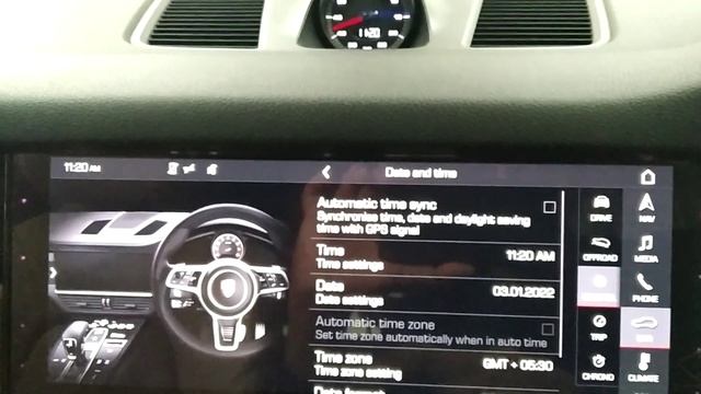 Time Setting  In Porsche Cayenne 2020 #porsche #cayenneturbo #car #sports #pcm