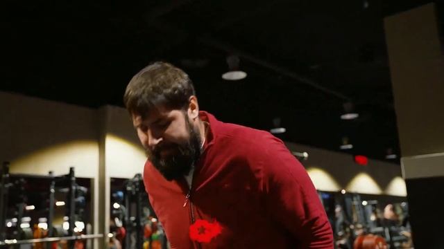 Шоу на Раз Виталий Лалетин Рекорд на Бицепс, Жим, Подтягивания смотреть онлайн