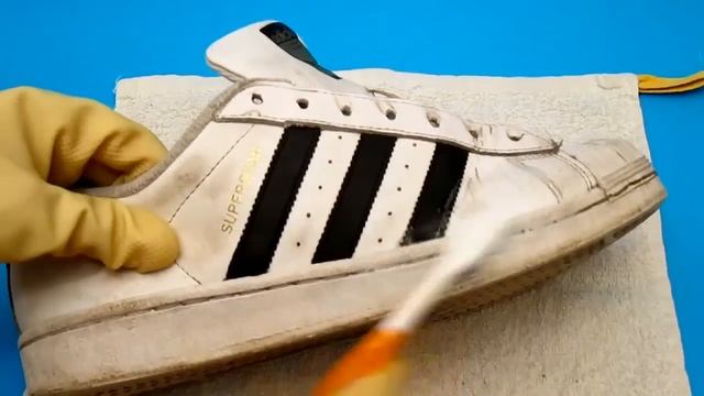How To Clean Adidas SuperStar | White shoes смотреть онлайн