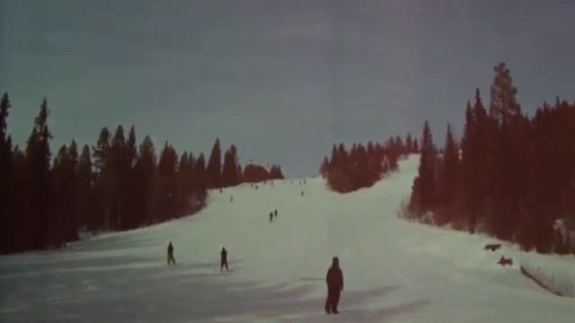 Paragliding in Vemdalen ski resort смотреть онлайн