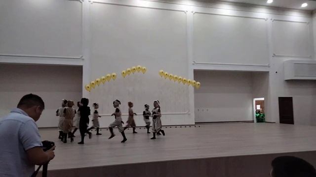 "Собачий вальс" смотреть онлайн