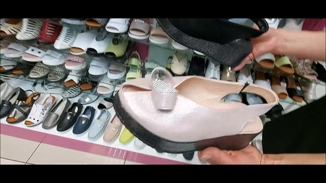 ЭЛИТНАЯ ЖЕНСКАЯ ОБУВЬ 2 ЧАСТЬ ТЦ ОБУВЬ СИТИ МОСКВА???ПРОСПЕКТ ВЕРНАДСКОГО МОСКВА смотреть онлайн
