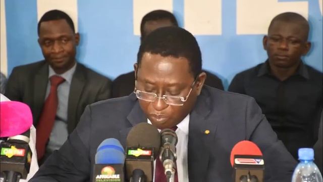 Conférence de presse du FSD sur la situation qui prévaut au Mali 02 смотреть онлайн