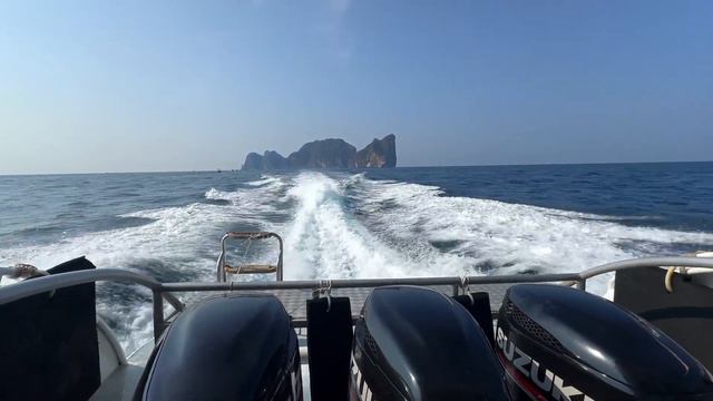 С Пхукета на Пхи Пхи Ранний Выезд - Самая красивая экскурсия в 2024 году.