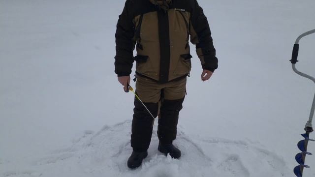 Дети ловят рыбу круче взрослых/Дети на рыбалке смотреть онлайн