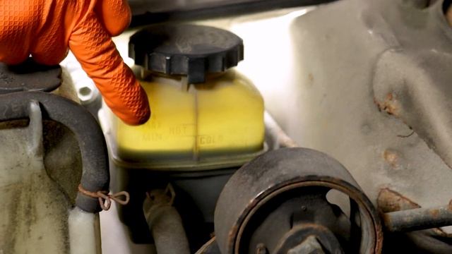 Top 5 Problems Toyota Camry Sedan 4th Generation 1997-2001 смотреть онлайн